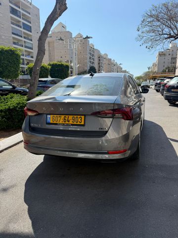 סקודה אוקטביה