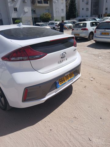 יונדאי איוניק