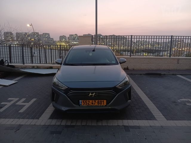 מודעת רכב יונדאי איוניק