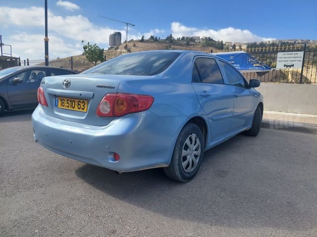 טויוטה קורולה