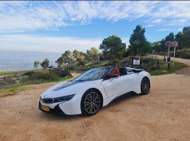ב מ וו i8