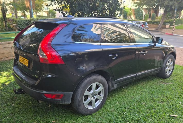 וולוו XC60