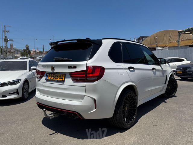 ב מ וו X5
