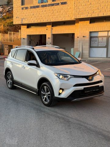 טויוטה RAV4
