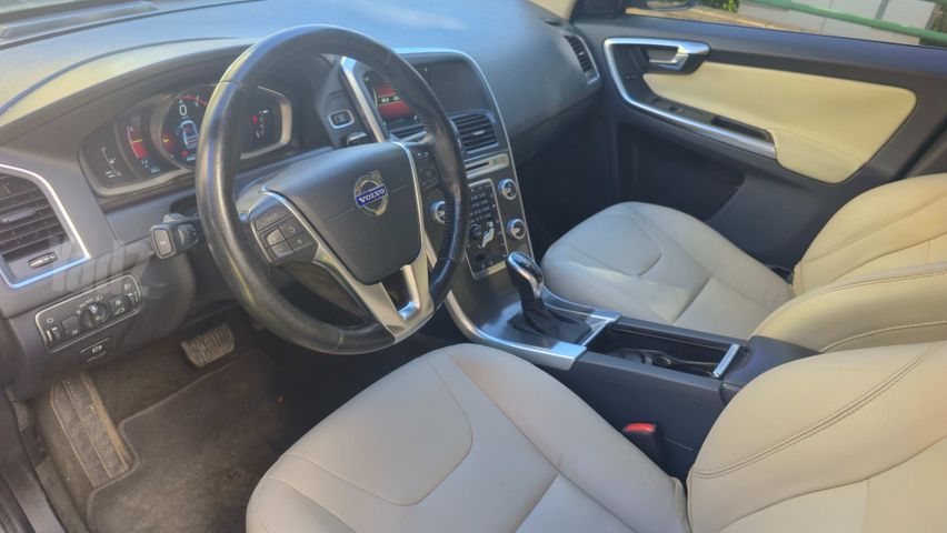 וולוו XC60