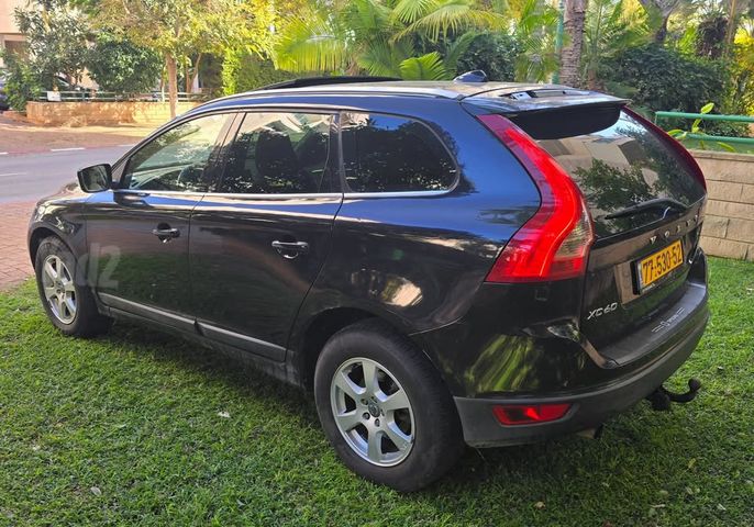 וולוו XC60