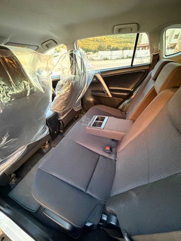 טויוטה RAV4