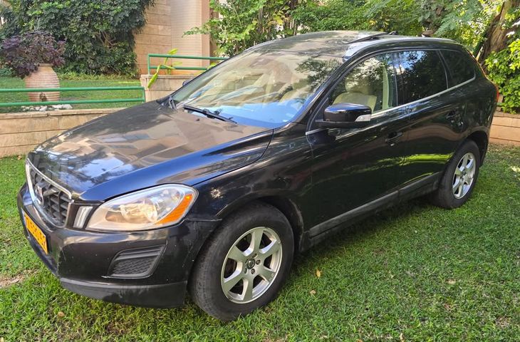 מודעת רכב וולוו XC60