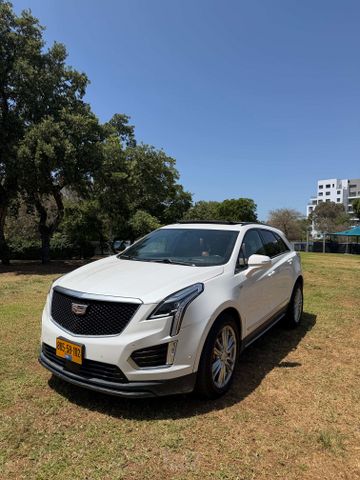 קאדילק XT5