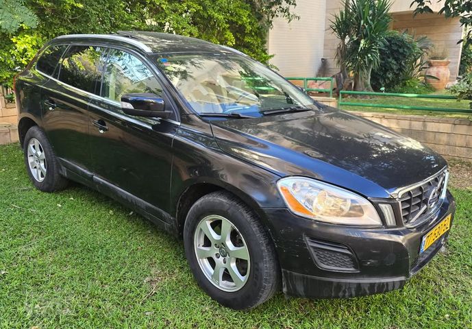 וולוו XC60