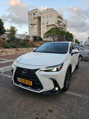 מודעת רכב לקסוס NX