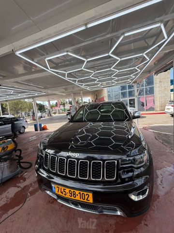 ג'יפ גרנד צ'ירוקי