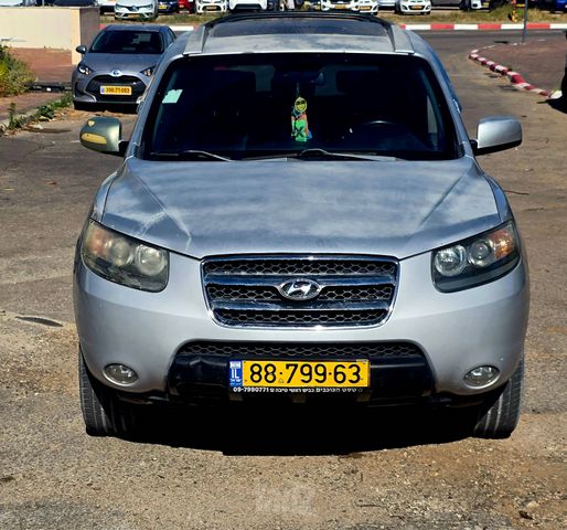 יונדאי סנטה פה