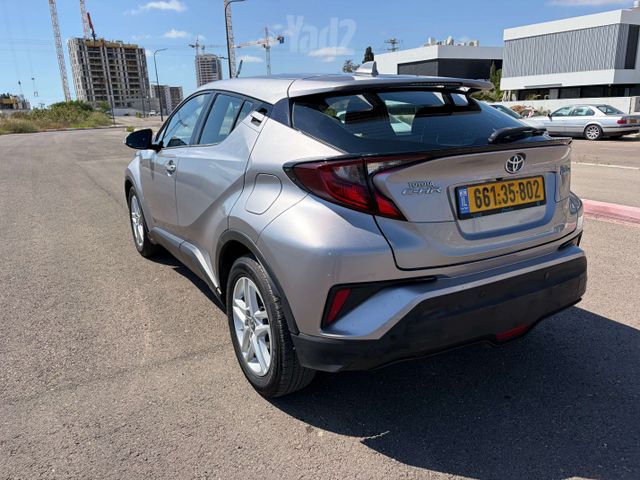 טויוטה C-HR
