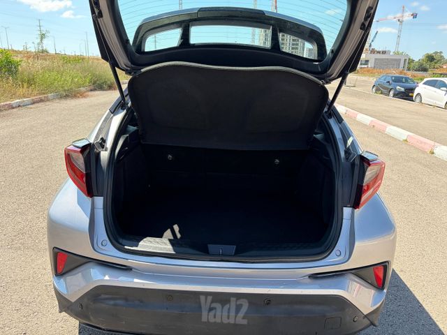 טויוטה C-HR