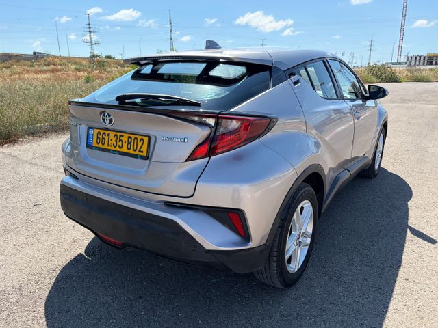 טויוטה C-HR
