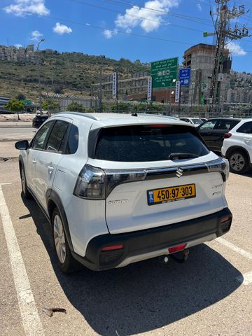 סוזוקי S-Cross