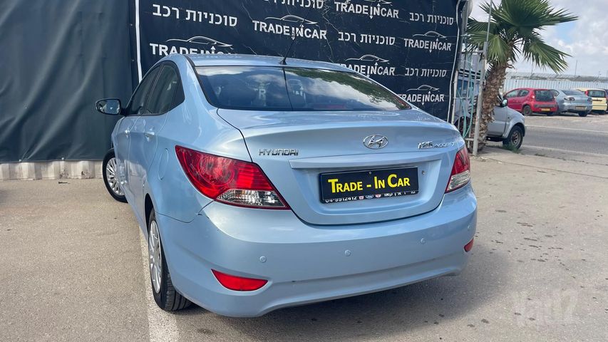 יונדאי אקסנט i25