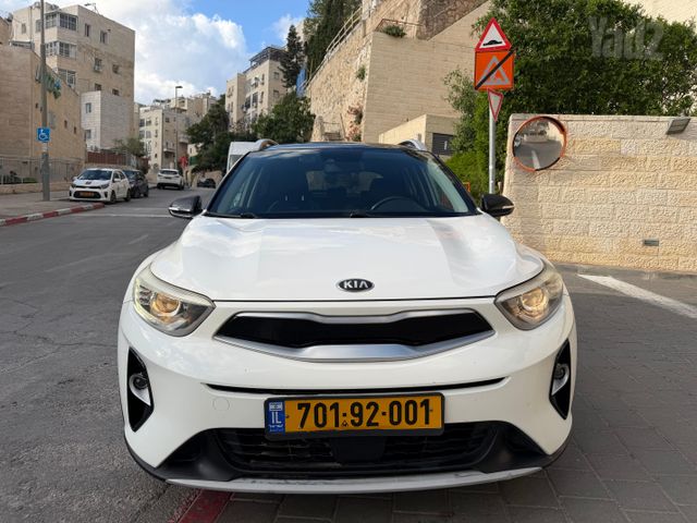קיה סטוניק