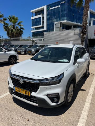 סוזוקי S-Cross