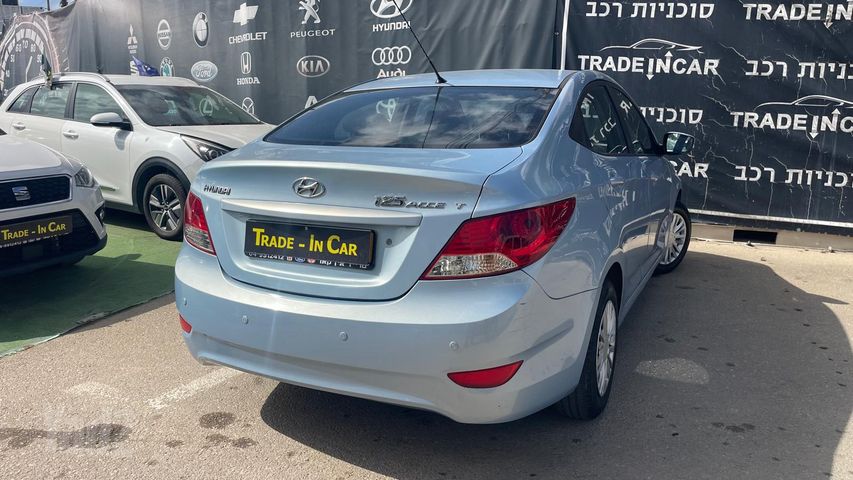 יונדאי אקסנט i25