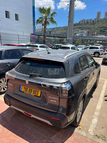סוזוקי S-Cross