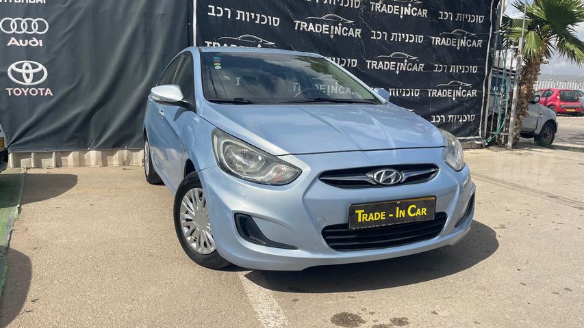 יונדאי אקסנט i25