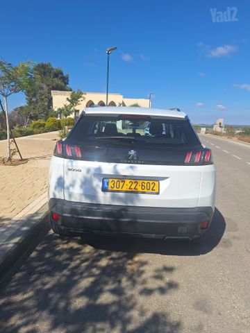 פיג'ו 3008