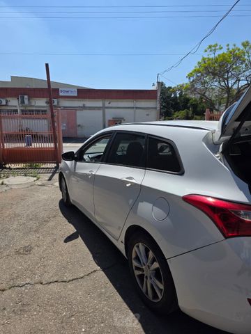 יונדאי i30