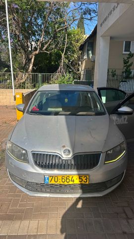 סקודה אוקטביה