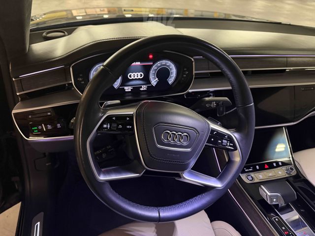 אאודי A8