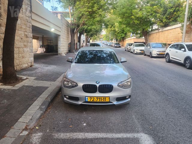 מודעת רכב ב מ וו סדרה 1