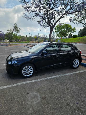 אאודי A1