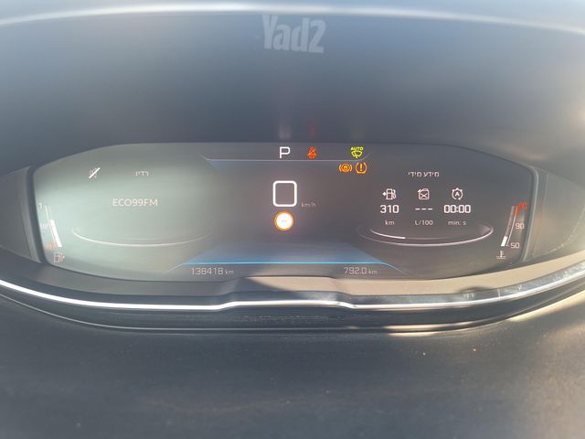 פיג'ו 3008