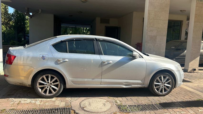 סקודה אוקטביה