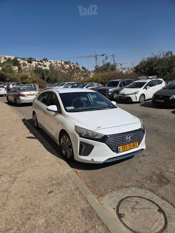 יונדאי איוניק
