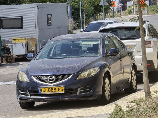 מודעת רכב מאזדה 6