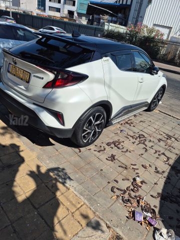 טויוטה C-HR