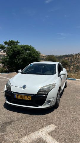 רנו מגאן