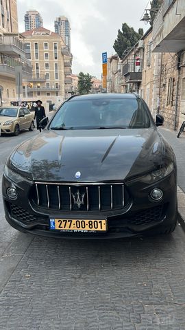 מודעת רכב מזראטי לבנטה