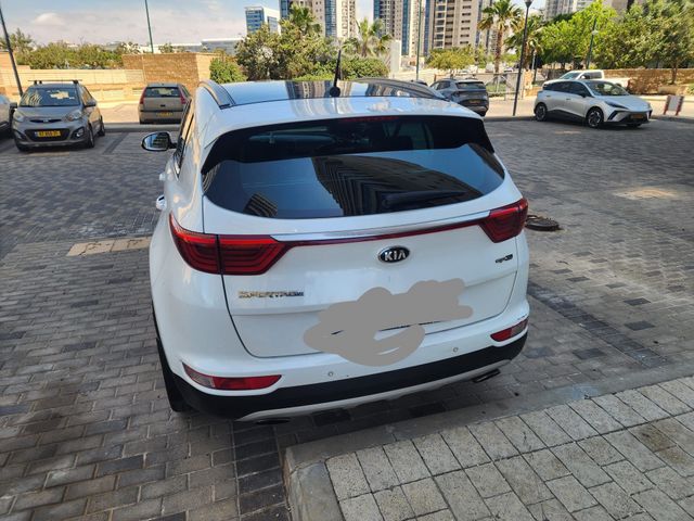 קיה ספורטז'