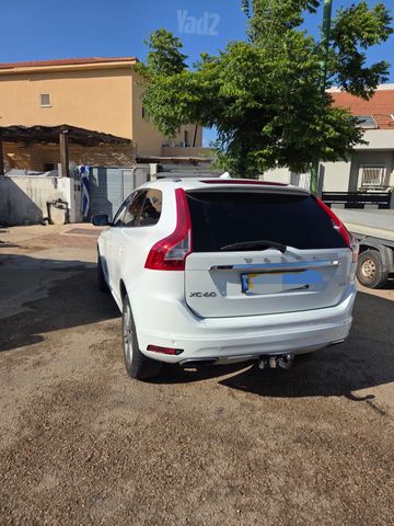 וולוו XC60