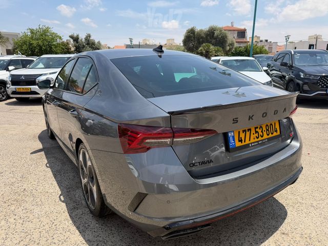 סקודה אוקטביה