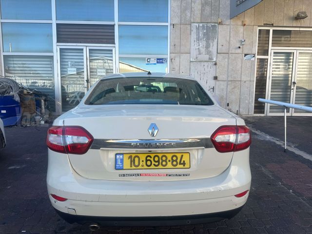רנו פלואנס