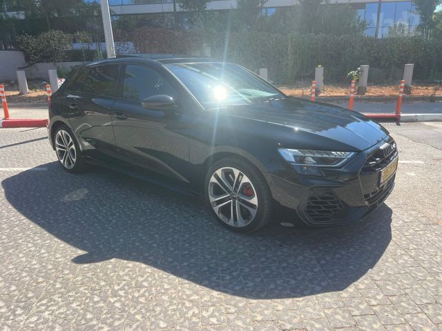 אאודי S3