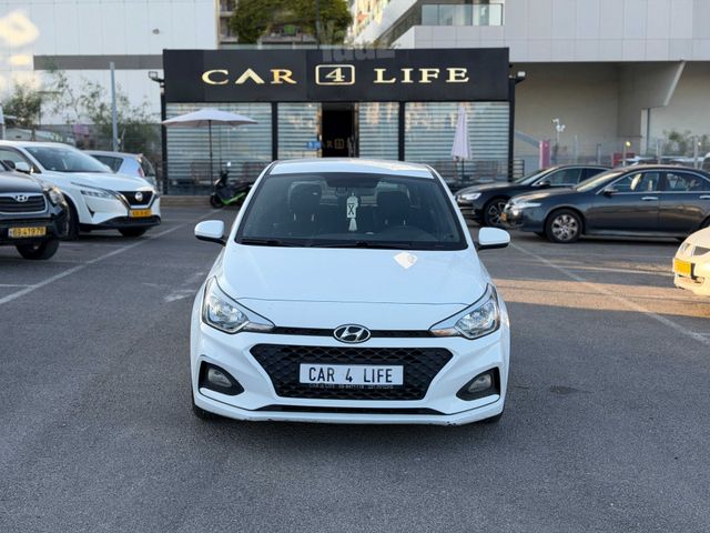 יונדאי i20