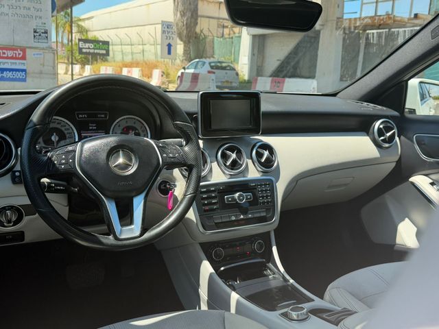 מרצדס-בנץ A-class