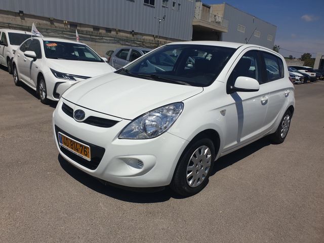 מודעת רכב יונדאי i20 1