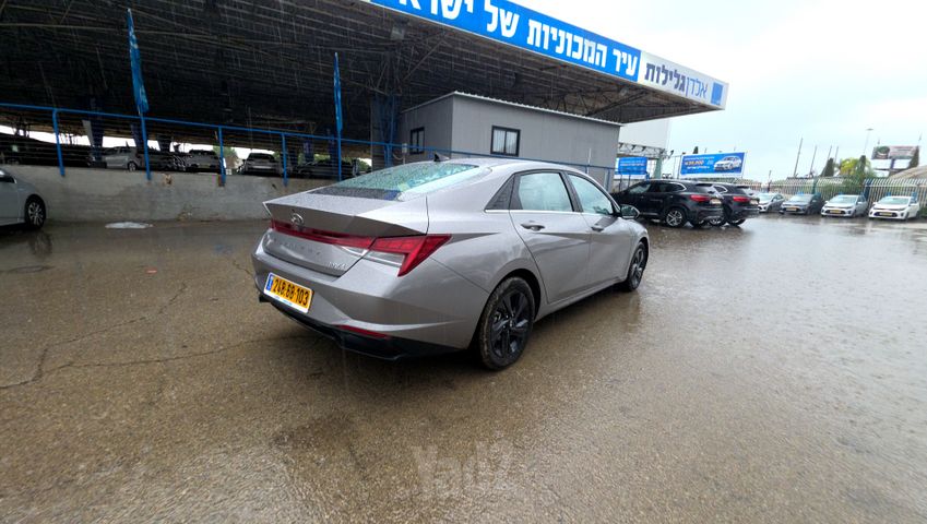 יונדאי אלנטרה