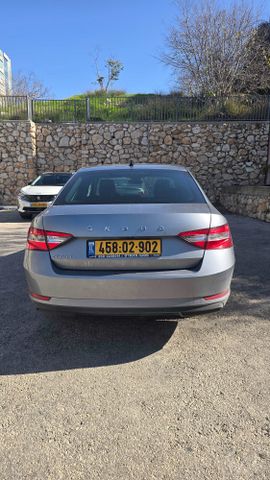 סקודה סופרב